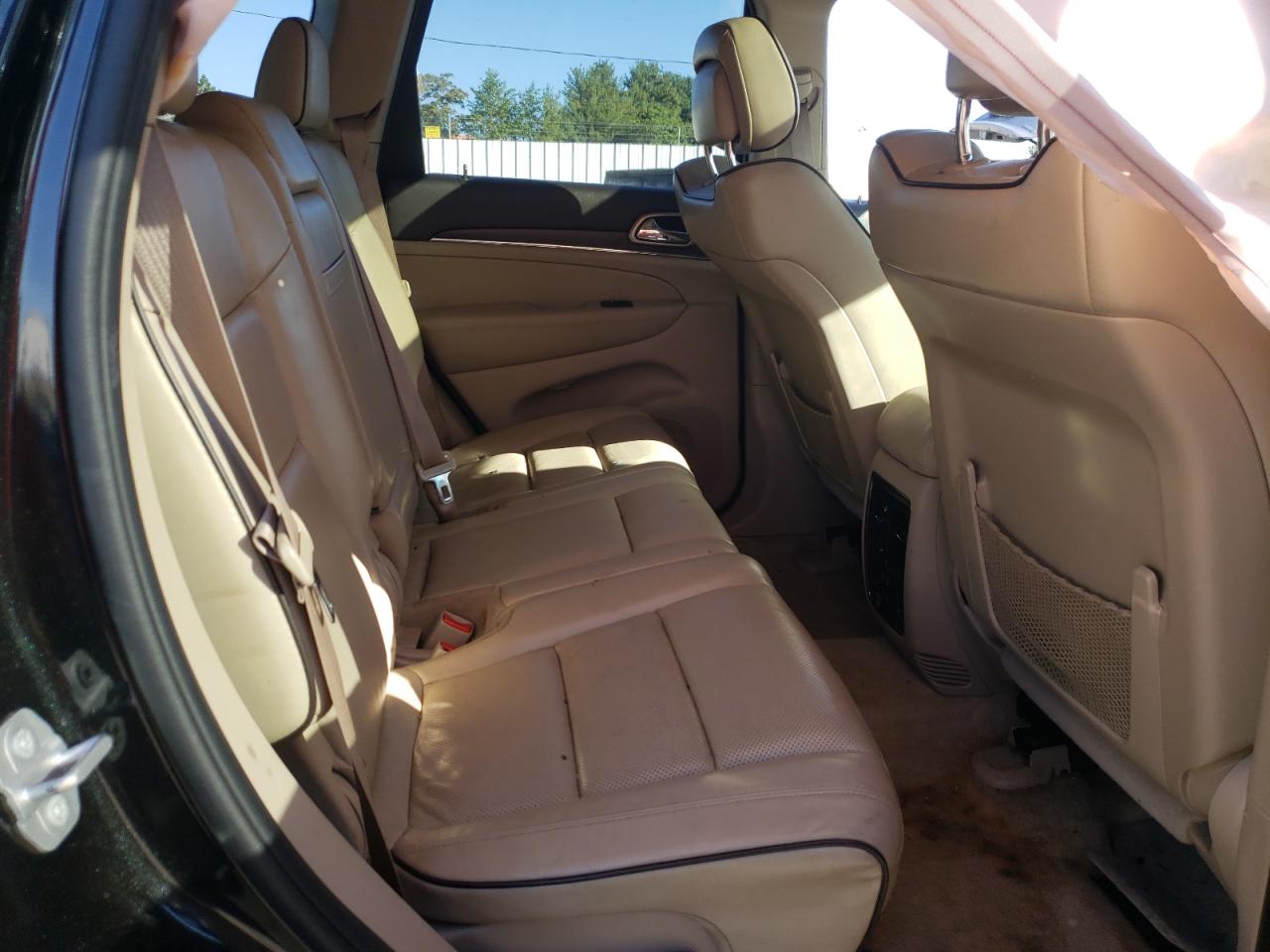 2015 Jeep Grand Cherokee Overland VIN: 1C4RJFCM3FC242200 Lot: 84745585