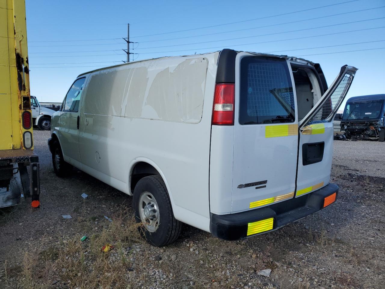 2016 Chevrolet Express G2 white cargo va flexible fuel 1GCWGAFF5G1199347 photo #3