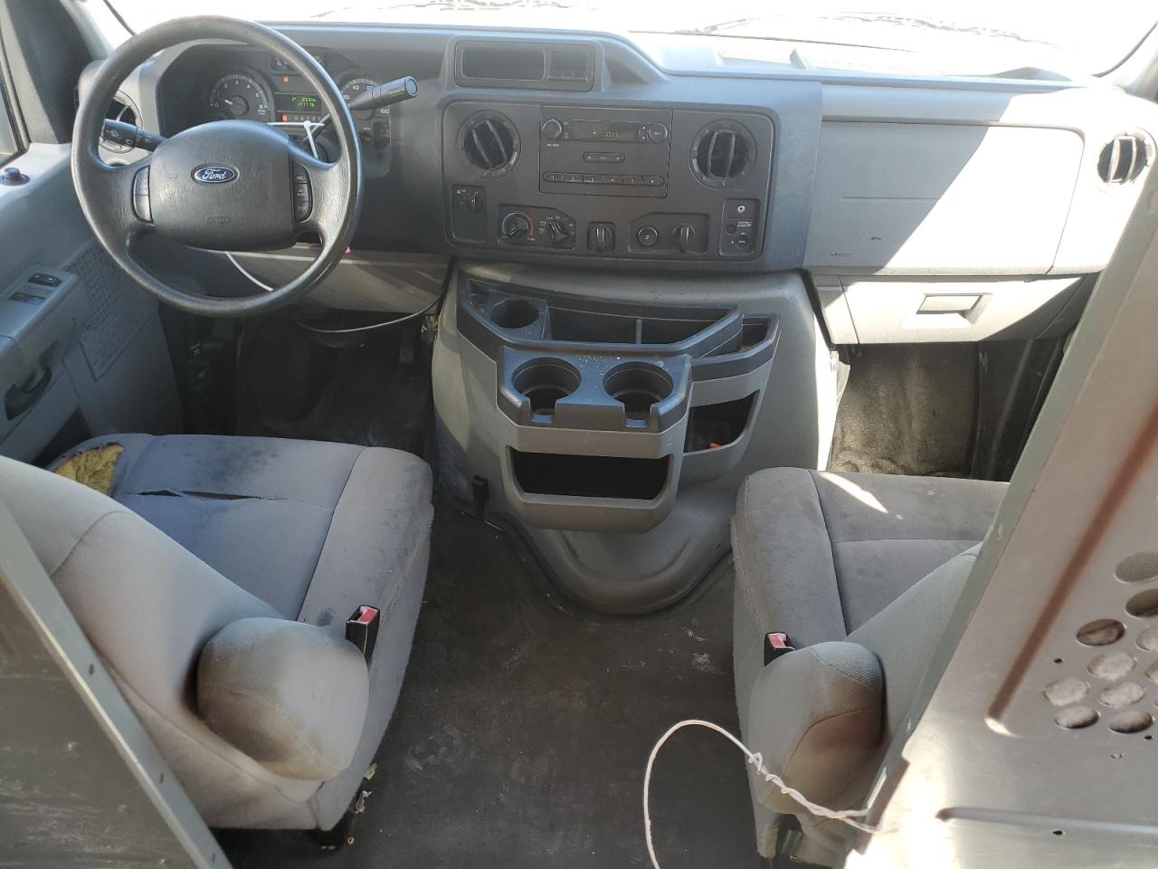 2014 Ford Econoline E250 Van VIN: 1FTNE2EW4EDA42929 Lot: 84930455