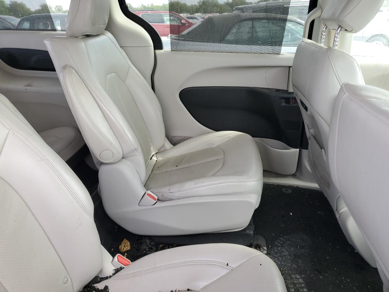 2021 Chrysler Pacifica Hybrid Touring L VIN: 2C4RC1L75MR596571 Lot: 85548285