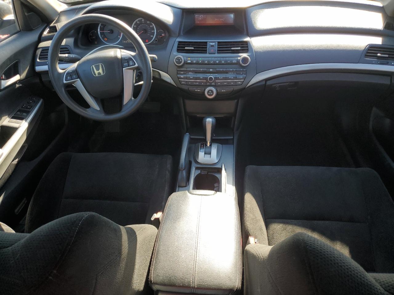 2008 Honda Accord Ex VIN: 1HGCP26798A156019 Lot: 85701035