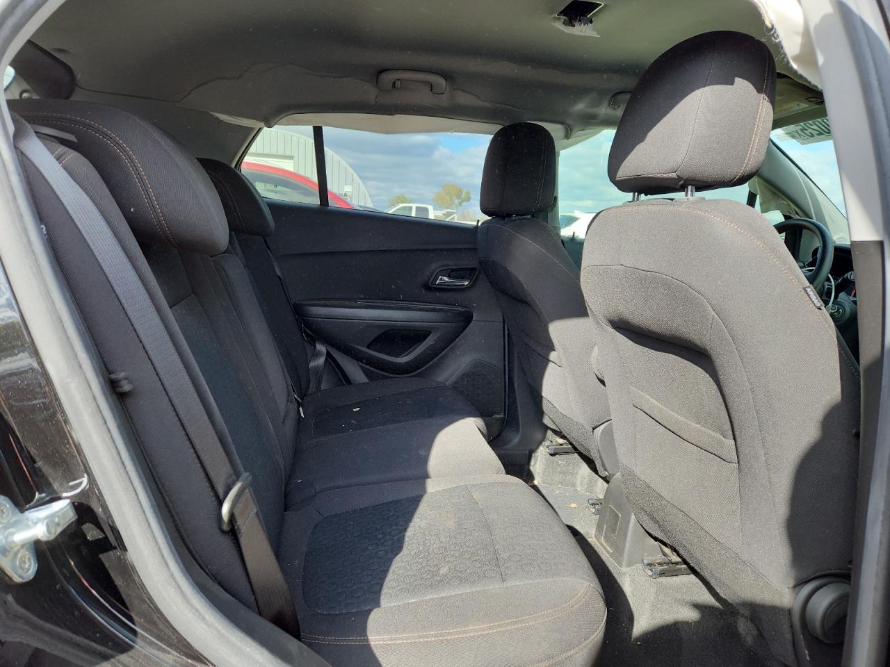 2022 Chevrolet Trax Ls VIN: KL7CJNSM9NB555867 Lot: 82660025