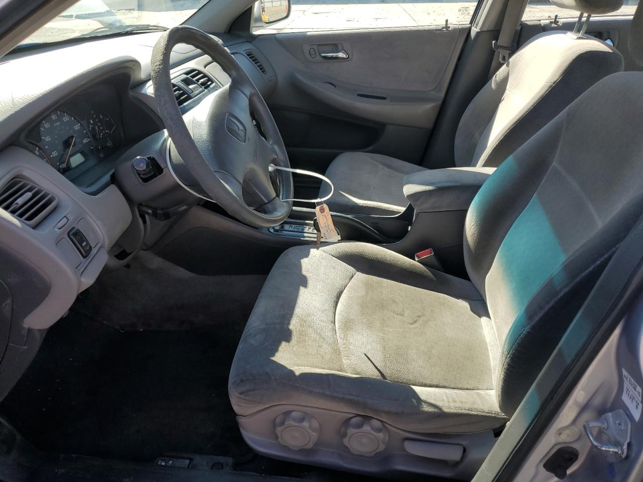 2002 Honda Accord Lx VIN: 3HGCG66552G704399 Lot: 82387785