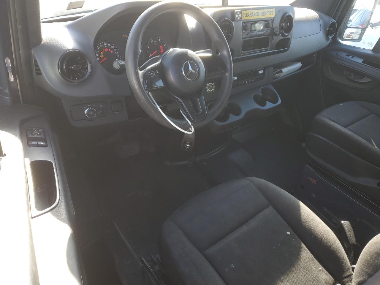 2019 Mercedes Benz Sprinter Delivery Van VIN: WD4PF1CD4KP142112 Lot: 87104175