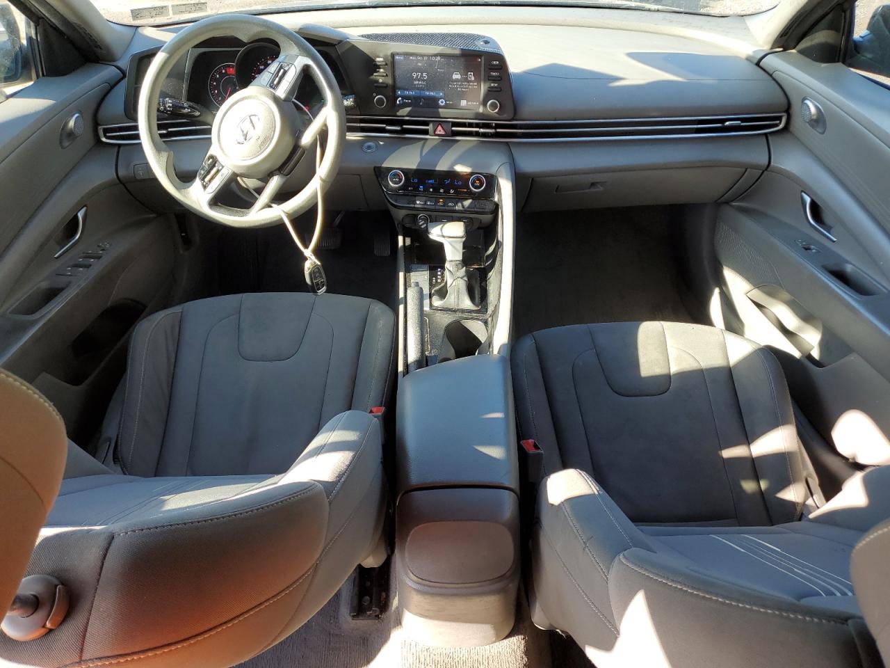 2022 Hyundai Elantra Sel VIN: KMHLM4AG2NU348737 Lot: 82593365