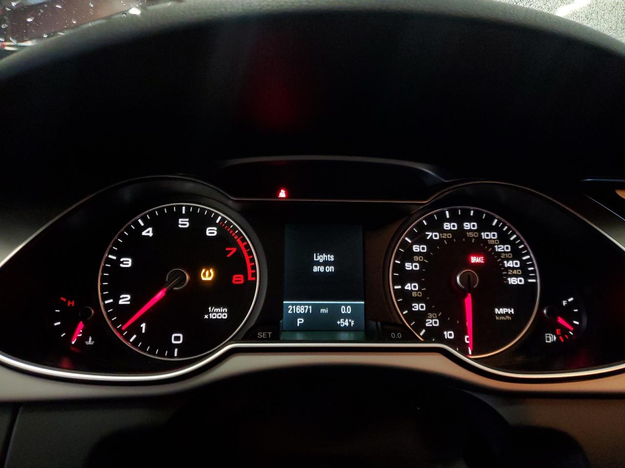 2013 Audi A4 Premium Plus VIN: WAUFFAFL1DN005228 Lot: 85506355