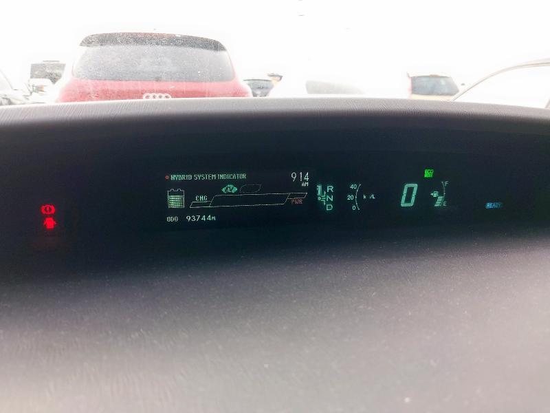 2015 TOYOTA PRIUS HYBRID 