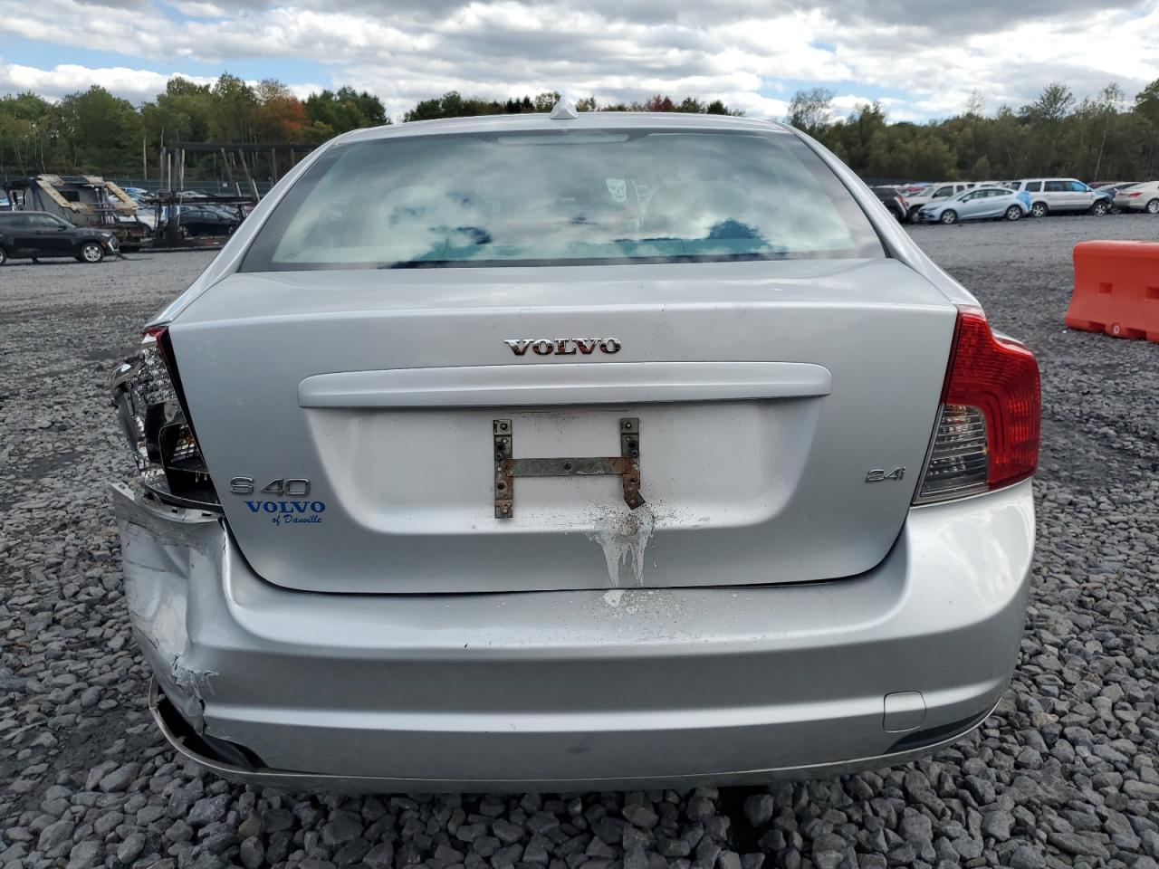 2008 Volvo S40 2.4I VIN: YV1MS382X82351527 Lot: 85090735