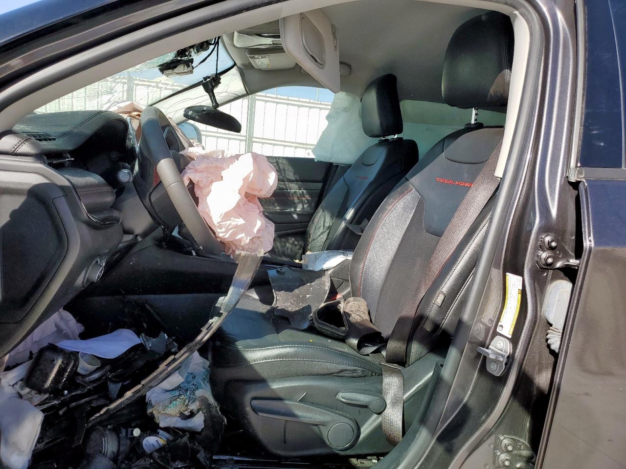 2022 Jeep Compass Trailhawk VIN: 3C4NJDDB6NT175675 Lot: 90606595