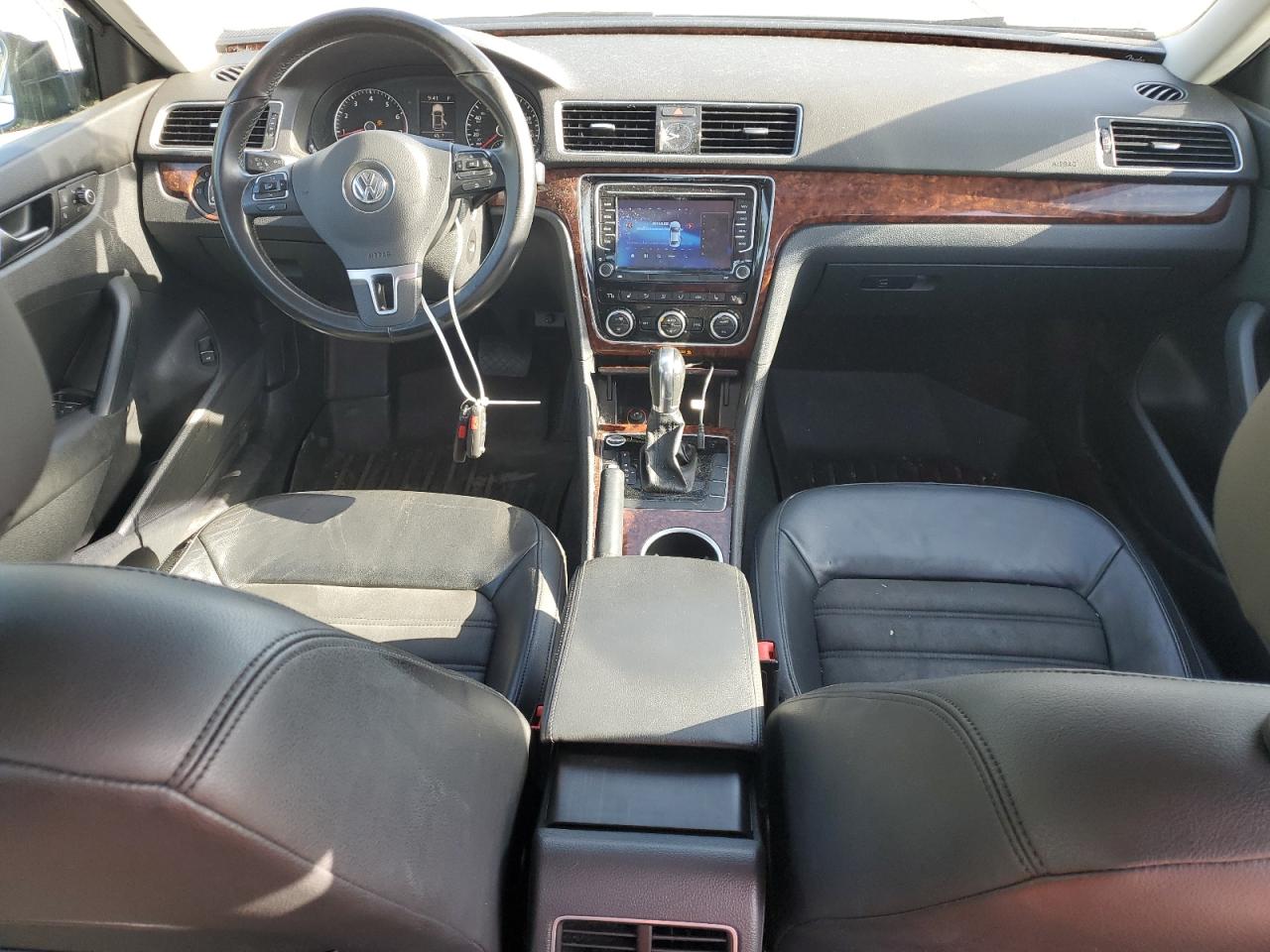 2013 Volkswagen Passat Sel VIN: 1VWCP7A38DC042007 Lot: 84656145