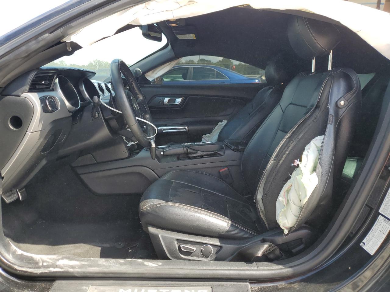 2018 Ford Mustang VIN: 1FA6P8THXJ5107038 Lot: 85892985