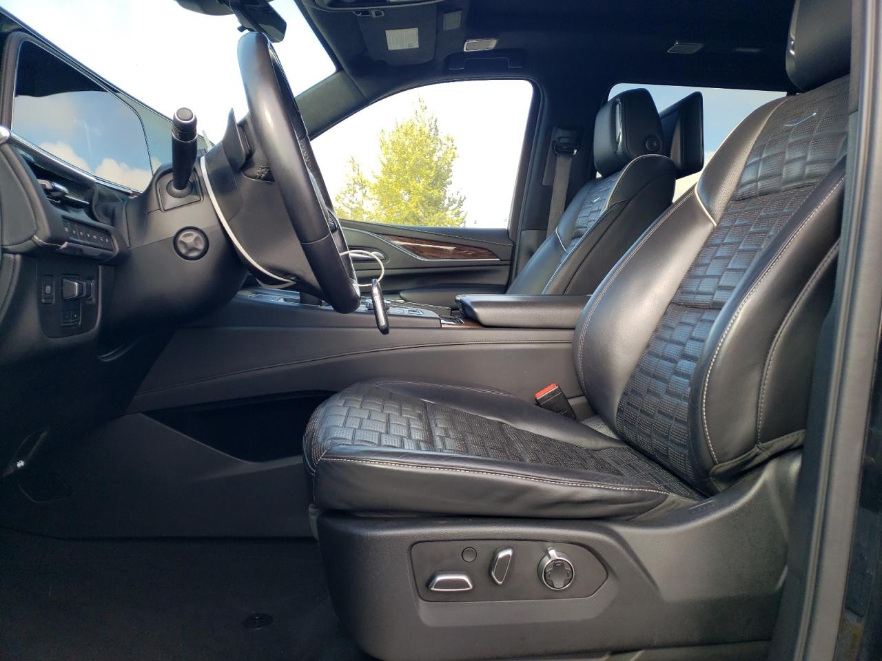 2021 Cadillac Escalade Premium Luxury Platinum VIN: 1GYS4DKL6MR385443 Lot: 82655545