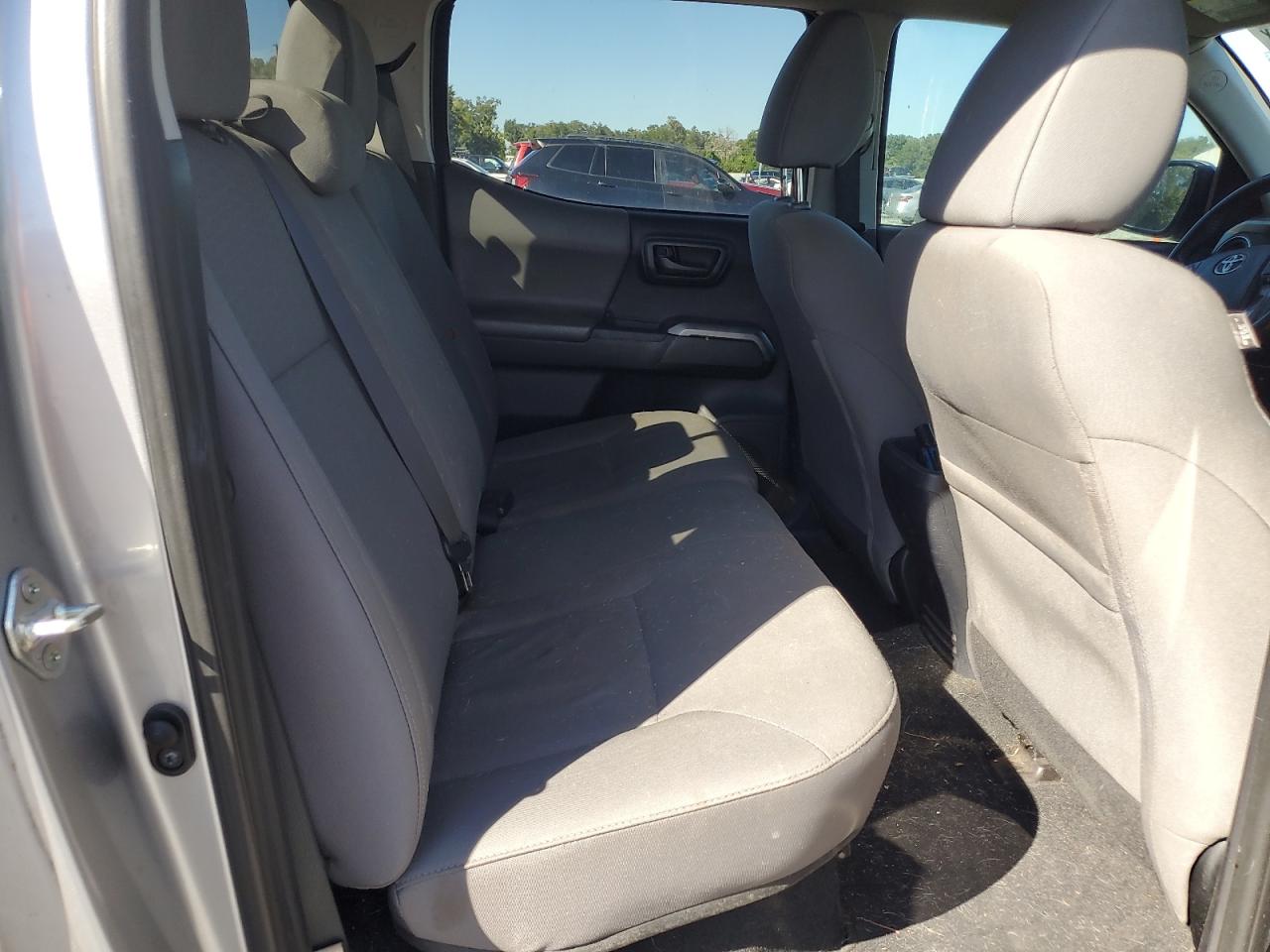 2018 Toyota Tacoma Double Cab VIN: 5TFAZ5CN2JX058795 Lot: 82440355