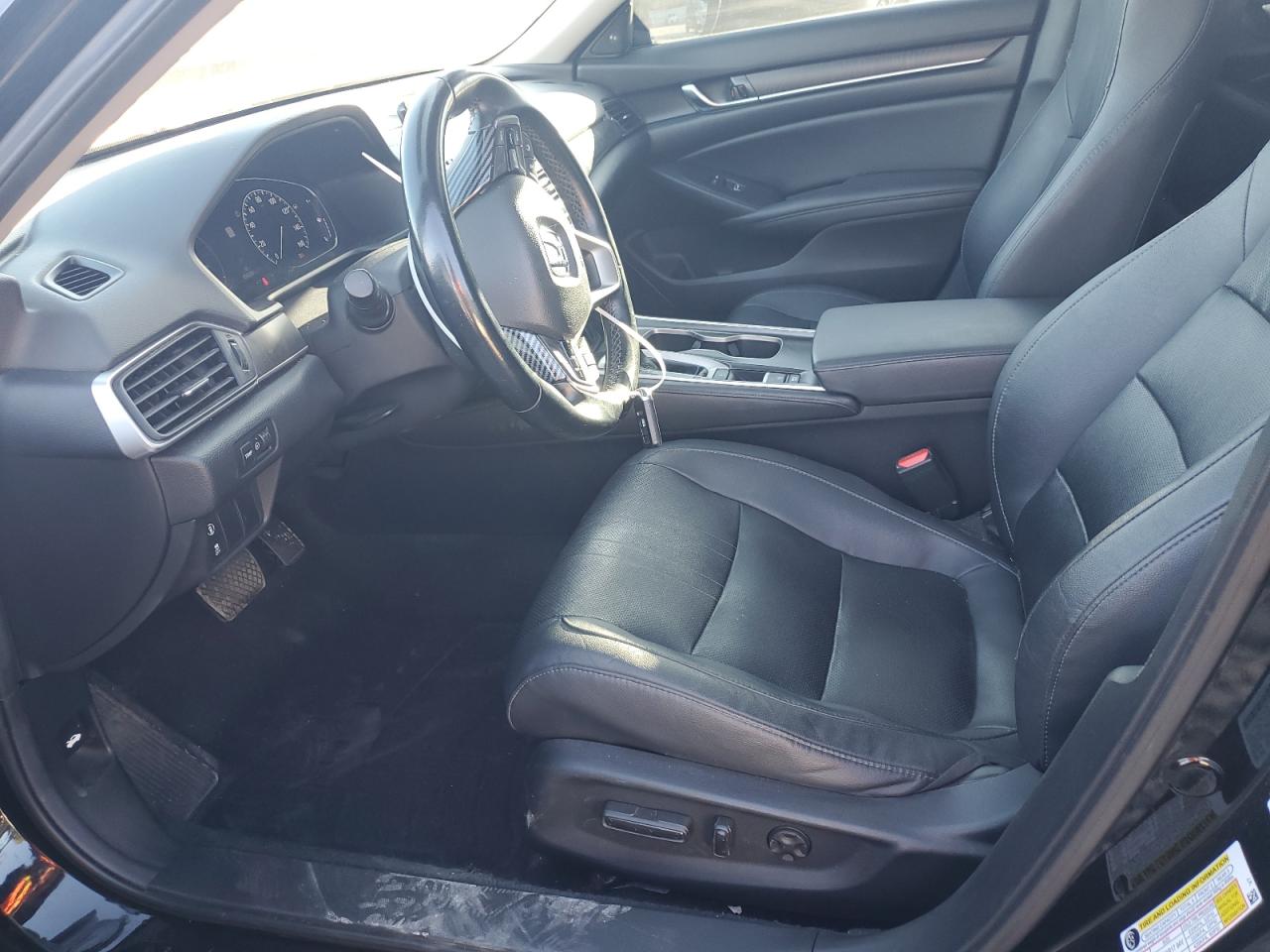 2019 Honda Accord Exl VIN: 1HGCV1F58KA164893 Lot: 85886475