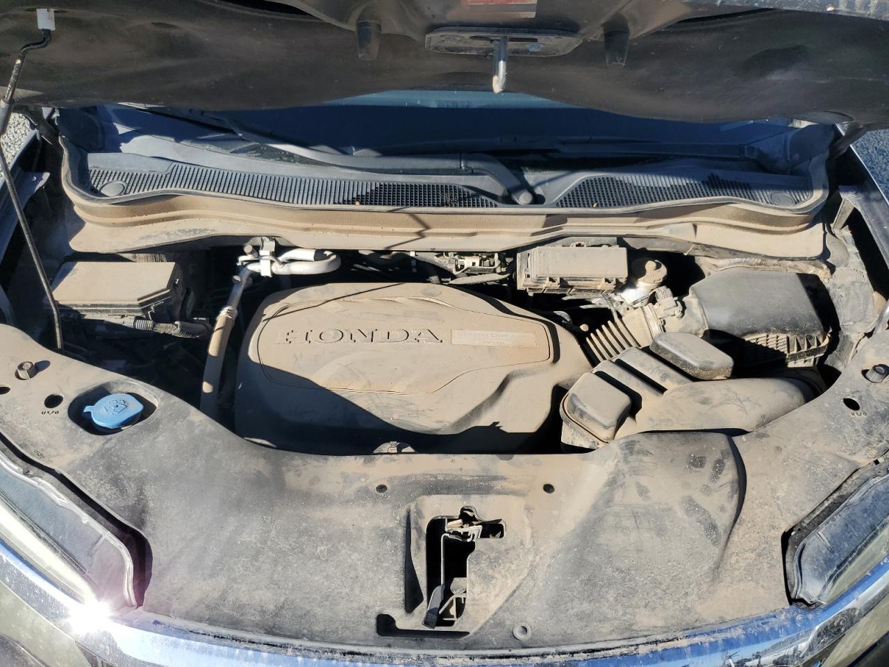 2017 Honda Pilot Exln VIN: 5FNYF6H78HB027207 Lot: 90385975