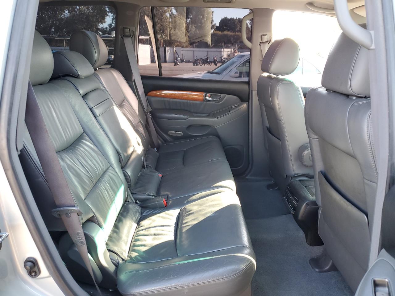 2004 Lexus Gx 470 VIN: JTJBT20X640036660 Lot: 87469535