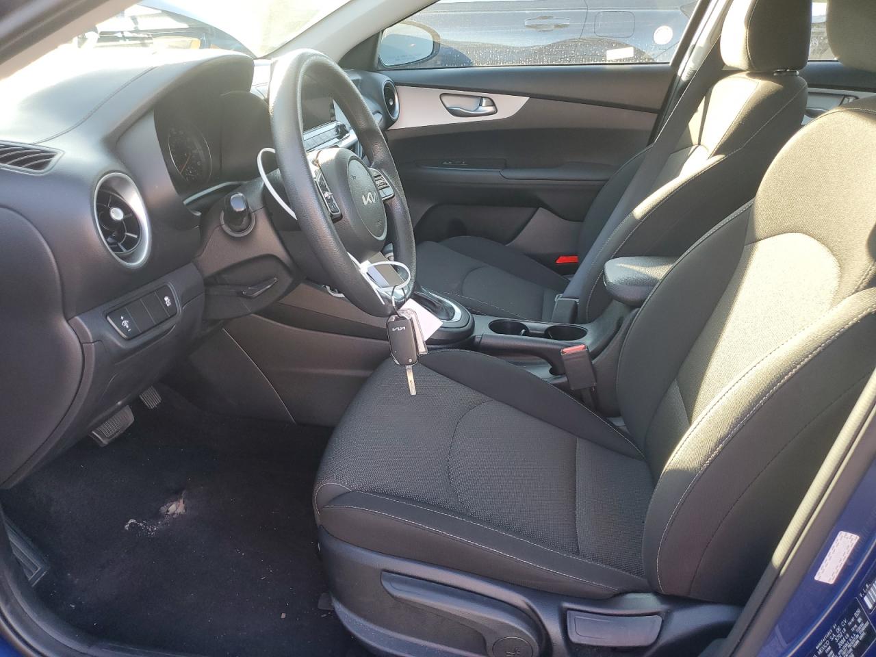 2024 Kia Forte Lx VIN: 3KPF24AD7RE735656 Lot: 84979255