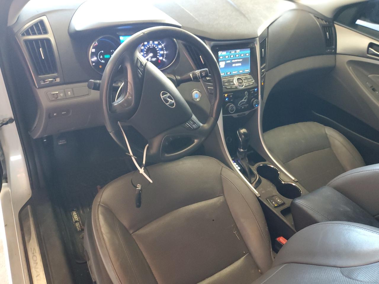 2011 Hyundai Sonata Hybrid VIN: KMHEC4A41BA002810 Lot: 86480695