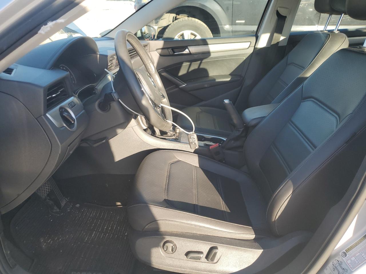 2021 Volkswagen Passat Se VIN: 1VWSA7A38MC008663 Lot: 85680435