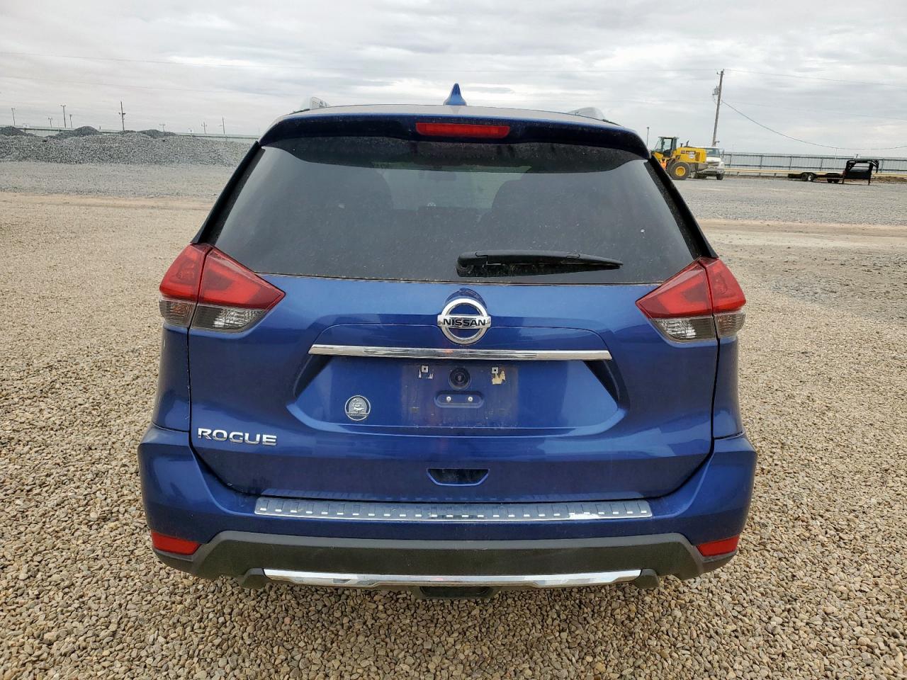 2018 Nissan Rogue S VIN: 5N1AT2MT4JC816698 Lot: 82432045