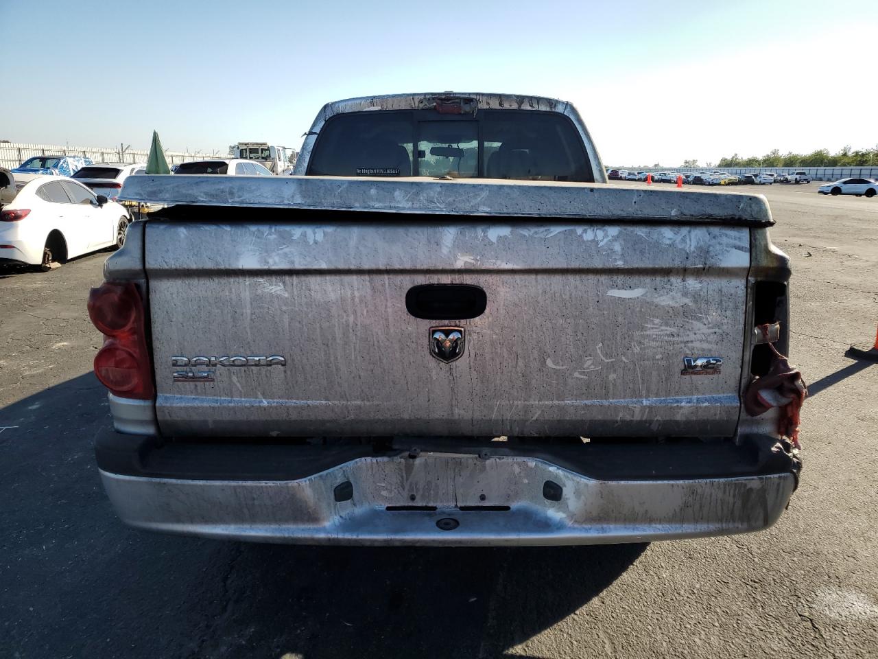 2007 Dodge Dakota Quad Slt VIN: 1D7HE48NX7S151377 Lot: 90899215