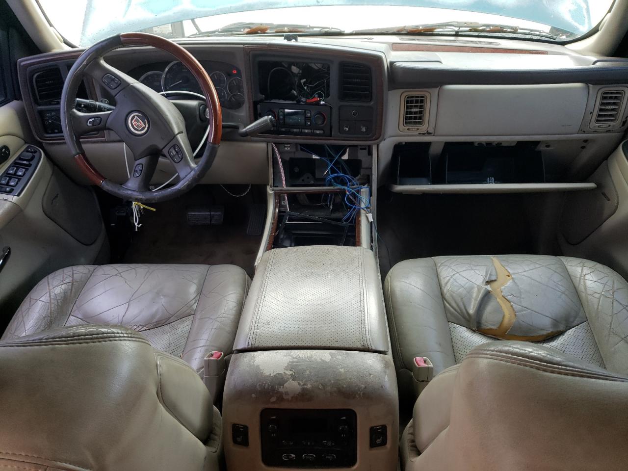 2005 Cadillac Escalade Luxury VIN: 1GYEC63TX5R116406 Lot: 82381455