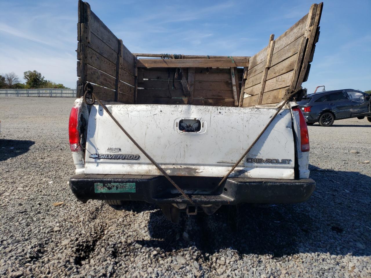 1998 GMC Sierra C1500 VIN: 1GTEC14WXWZ511267 Lot: 84565565