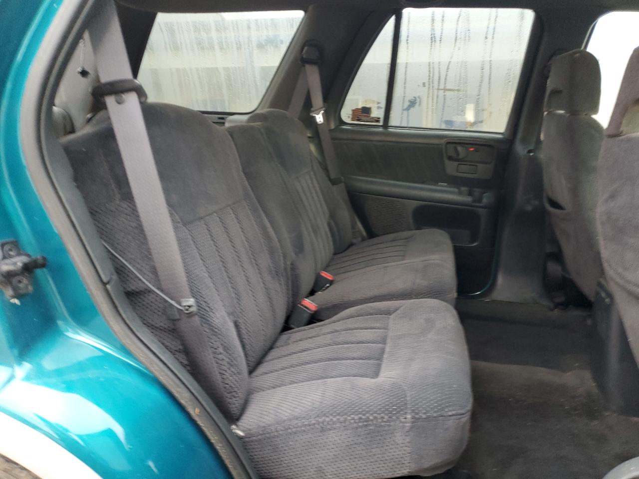 1995 Chevrolet Blazer VIN: 1GNDT13W6S2113609 Lot: 87248275