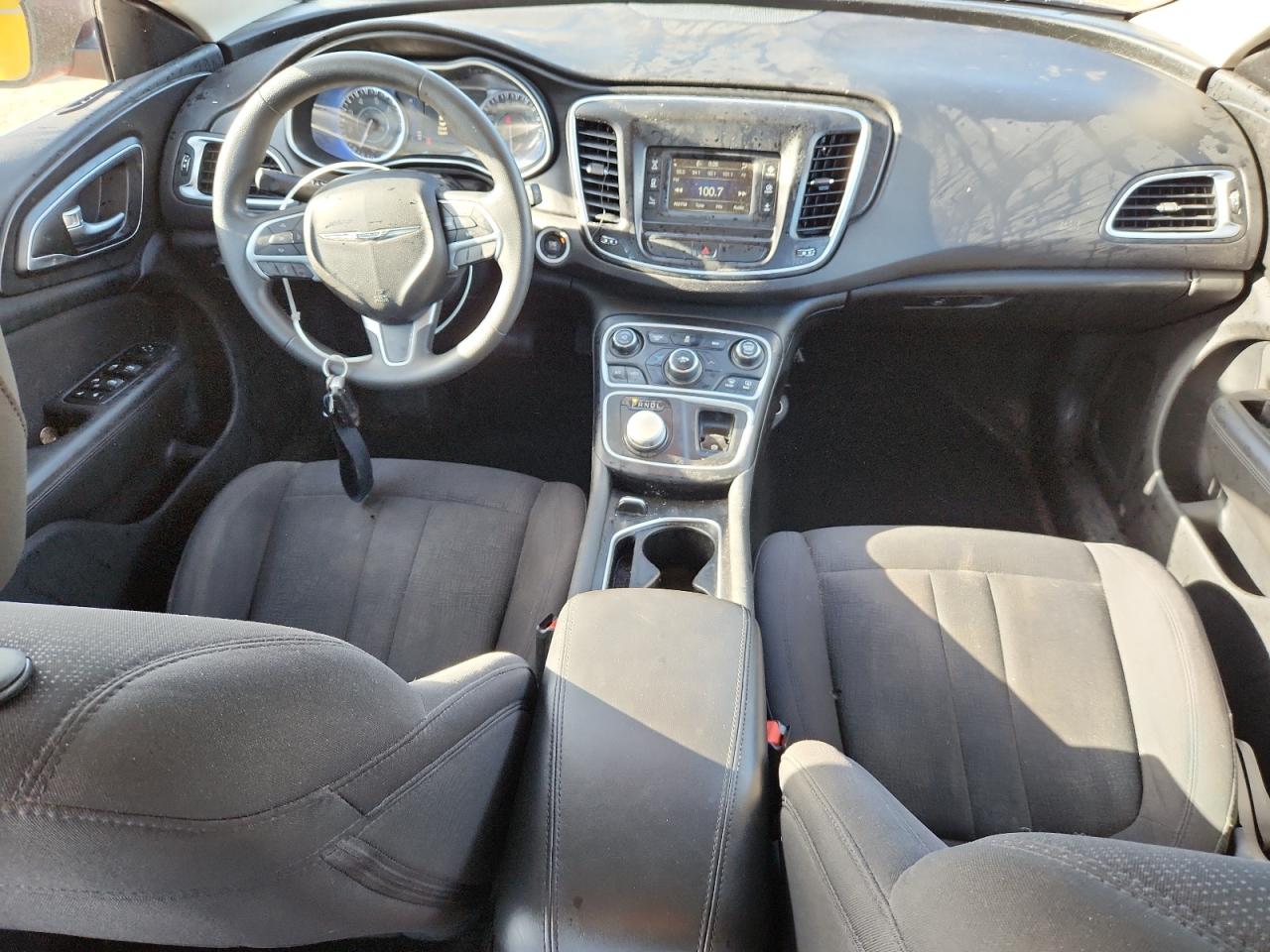 2015 Chrysler 200 Limited VIN: 1C3CCCABXFN667759 Lot: 82183855