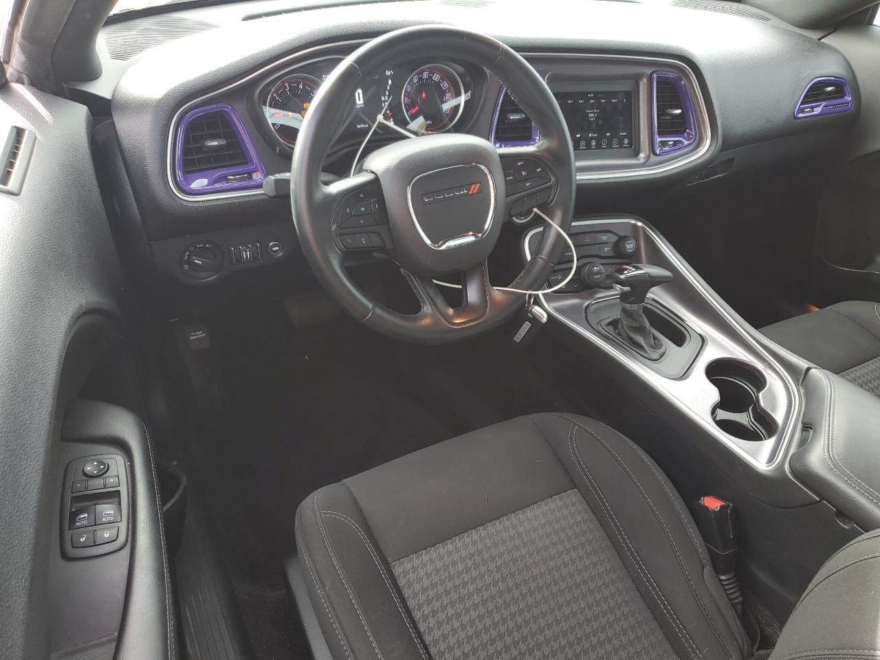 2018 Dodge Challenger Sxt VIN: 2C3CDZAG5JH131203 Lot: 85317585