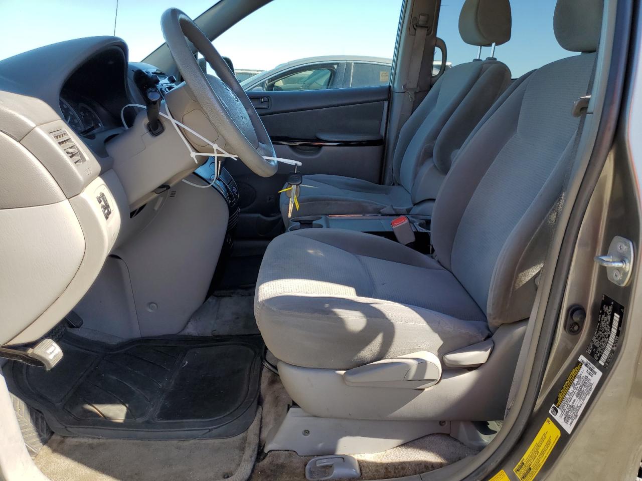 2005 Toyota Sienna Ce VIN: 5TDZA23C85S378593 Lot: 85369245