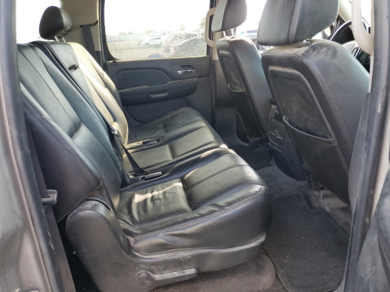 2009 GMC Yukon Xl K1500 VIN: 1GKFK16329J114573 Lot: 82297035