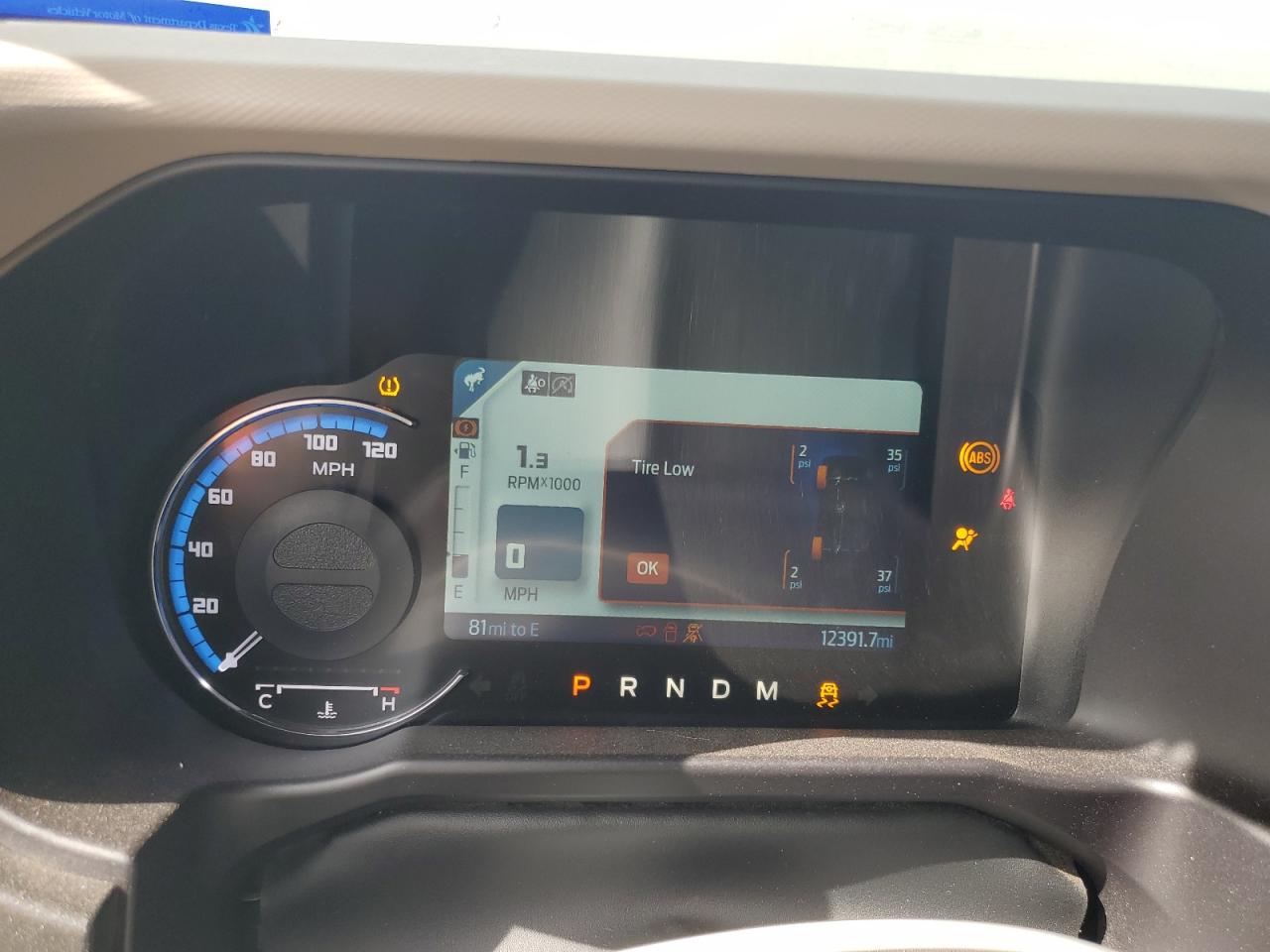 2023 Ford Bronco Base VIN: 1FMEE5DPXPLB37978 Lot: 90908135