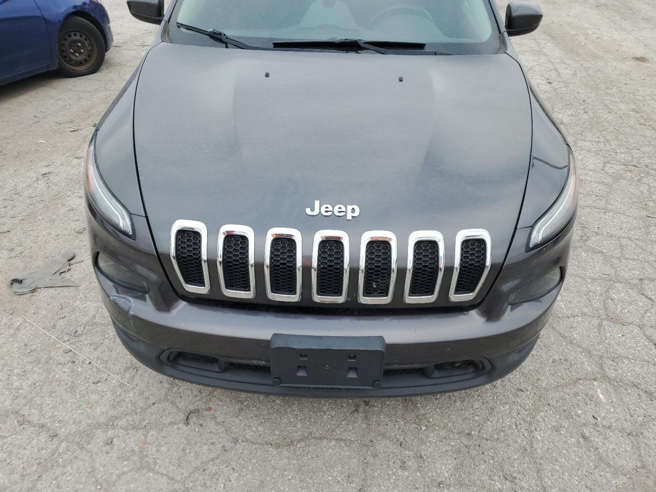 2015 Jeep Cherokee Latitude VIN: 1C4PJLCB4FW683160 Lot: 89504585