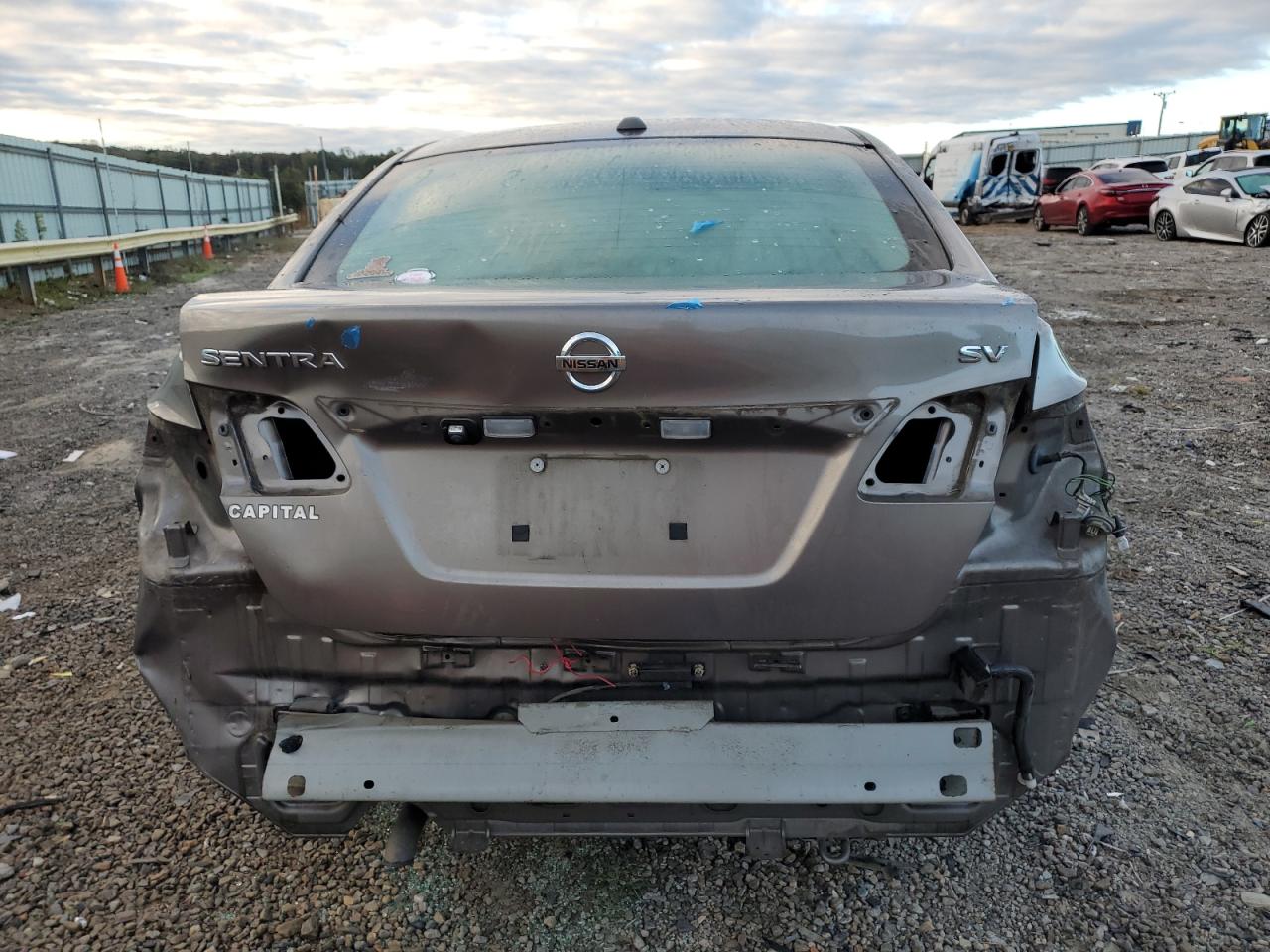 2015 Nissan Sentra S VIN: 3N1AB7AP9FY381058 Lot: 85658565