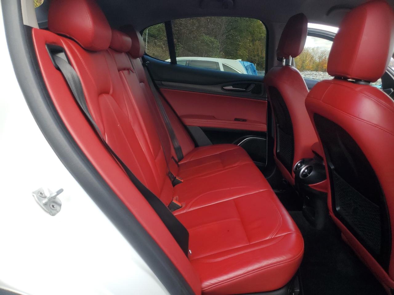 2018 Alfa Romeo Stelvio Ti VIN: ZASFAKBN8J7B72983 Lot: 90545095