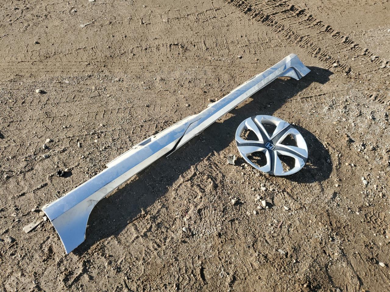 2016 Honda Civic Lx VIN: 19XFC2F56GE086058 Lot: 85338485