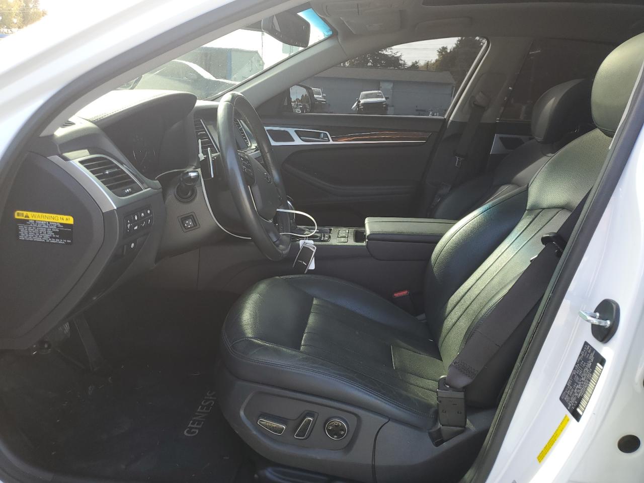 2017 Genesis G80 Base VIN: KMHGN4JE6HU186015 Lot: 86496405