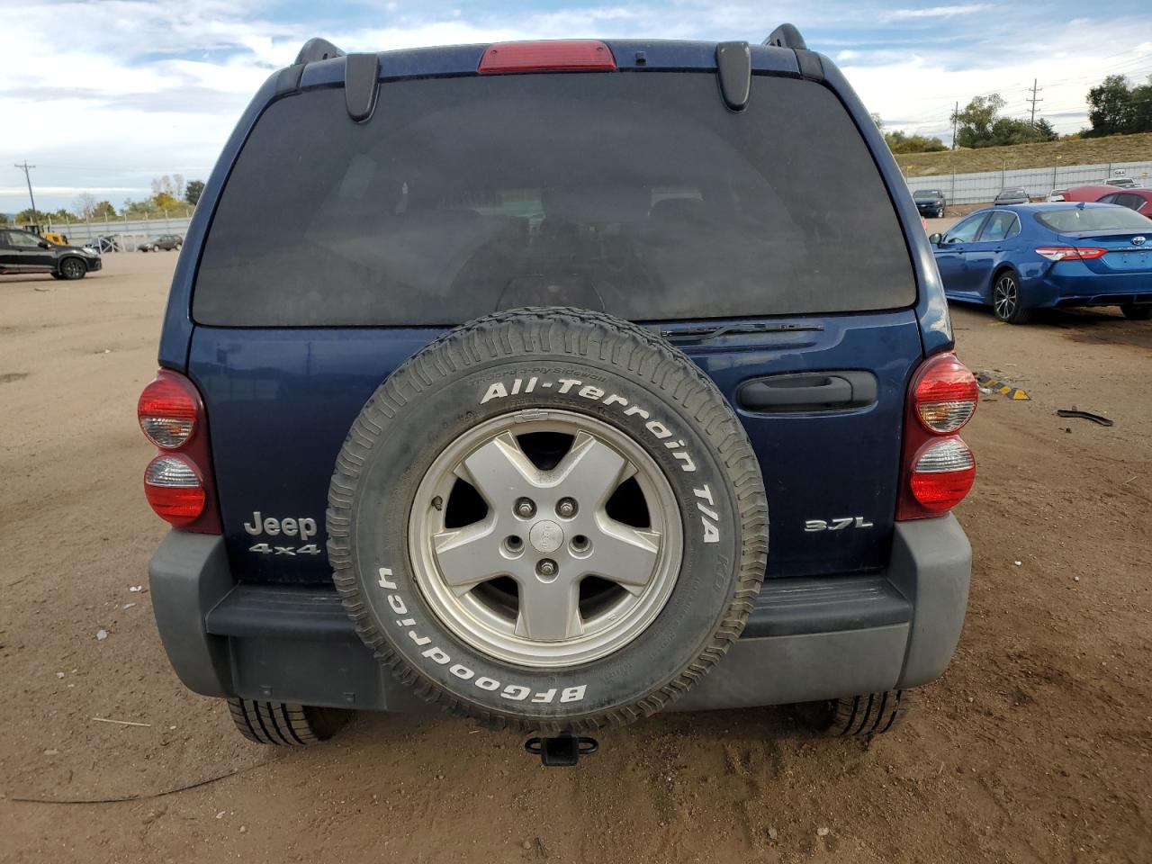 2007 Jeep Liberty Sport VIN: 1J4GL48KX7W672376 Lot: 86177455