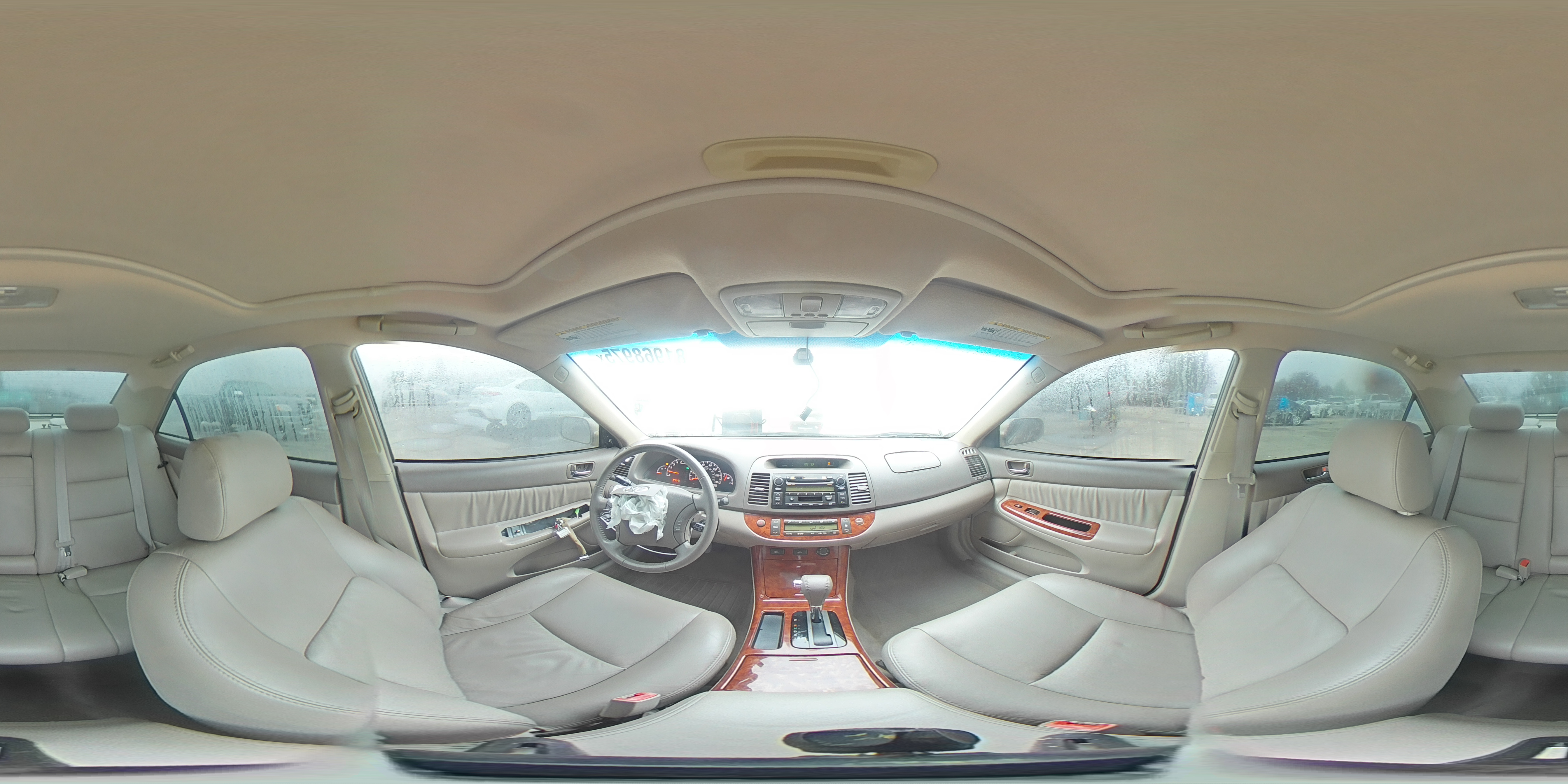 2005 Toyota Camry Le VIN: 4T1BF30K65U591392 Lot: 81968975