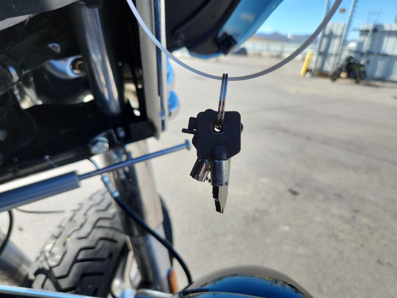 2013 Harley-Davidson Flhtcutg Tri Glide Ultra Classic VIN: 1HD1MAM18DB853370 Lot: 86675705