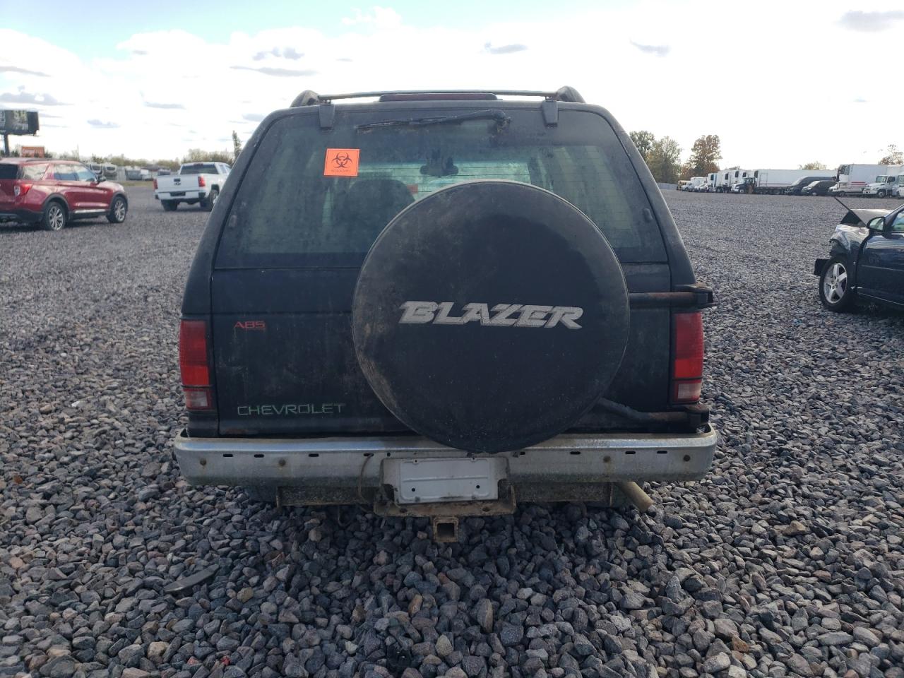 1994 Chevrolet Blazer S10 VIN: 1GNDT13W5R2158339 Lot: 86270485