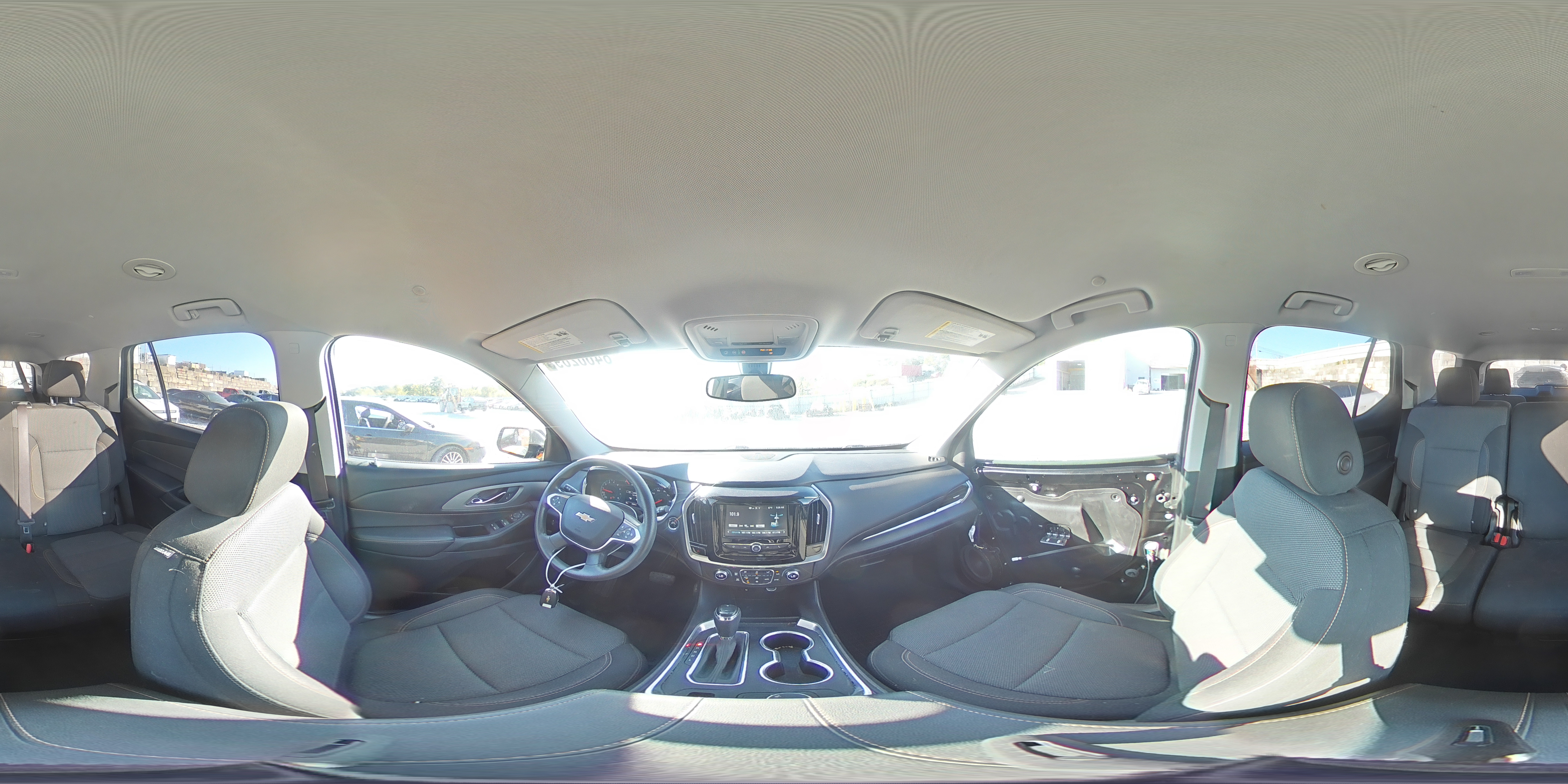 2019 Chevrolet Traverse Ls VIN: 1GNERFKW4KJ321852 Lot: 84602895