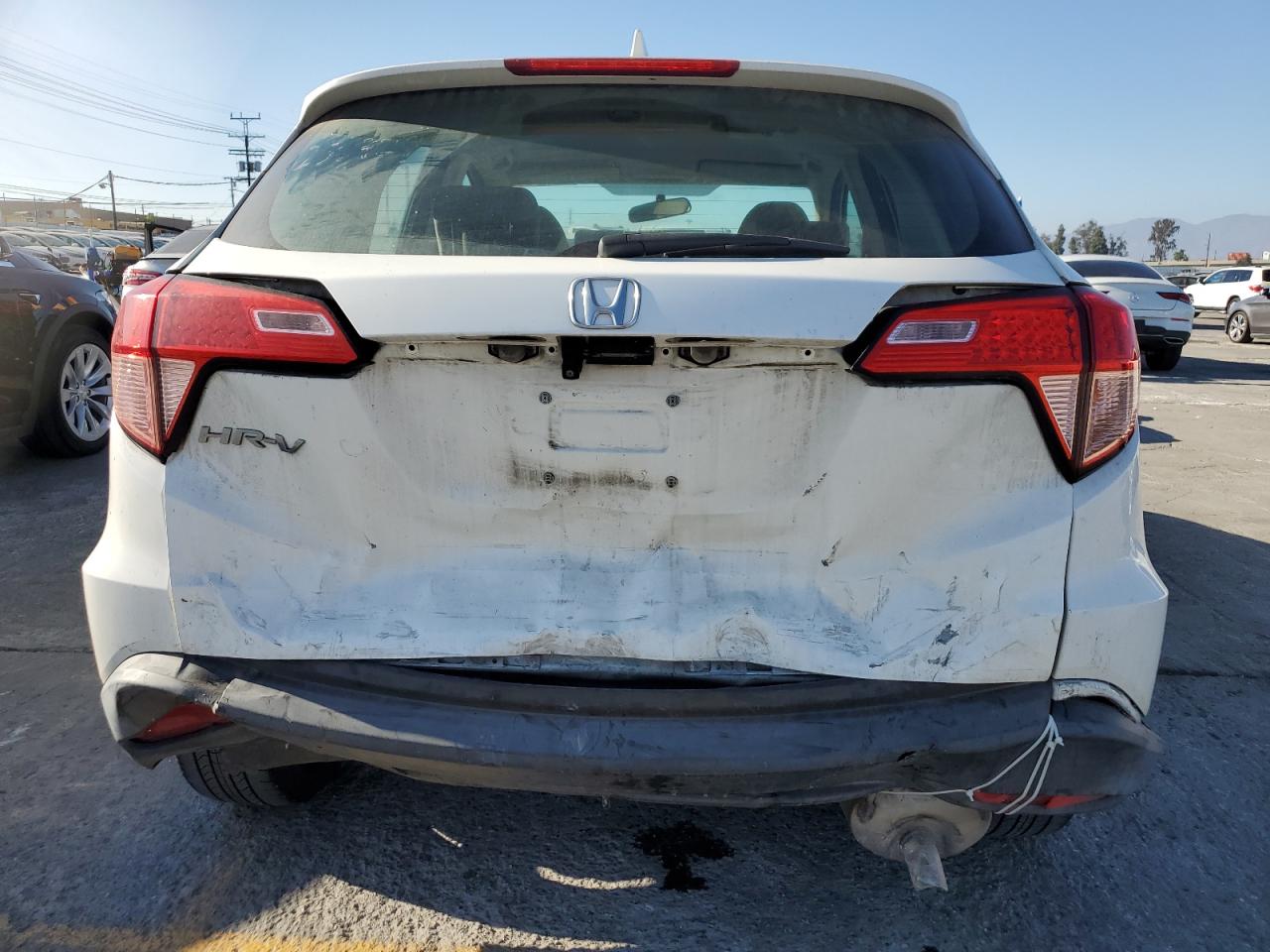 2018 Honda Hr-V Lx VIN: 3CZRU5H35JM703772 Lot: 82269685