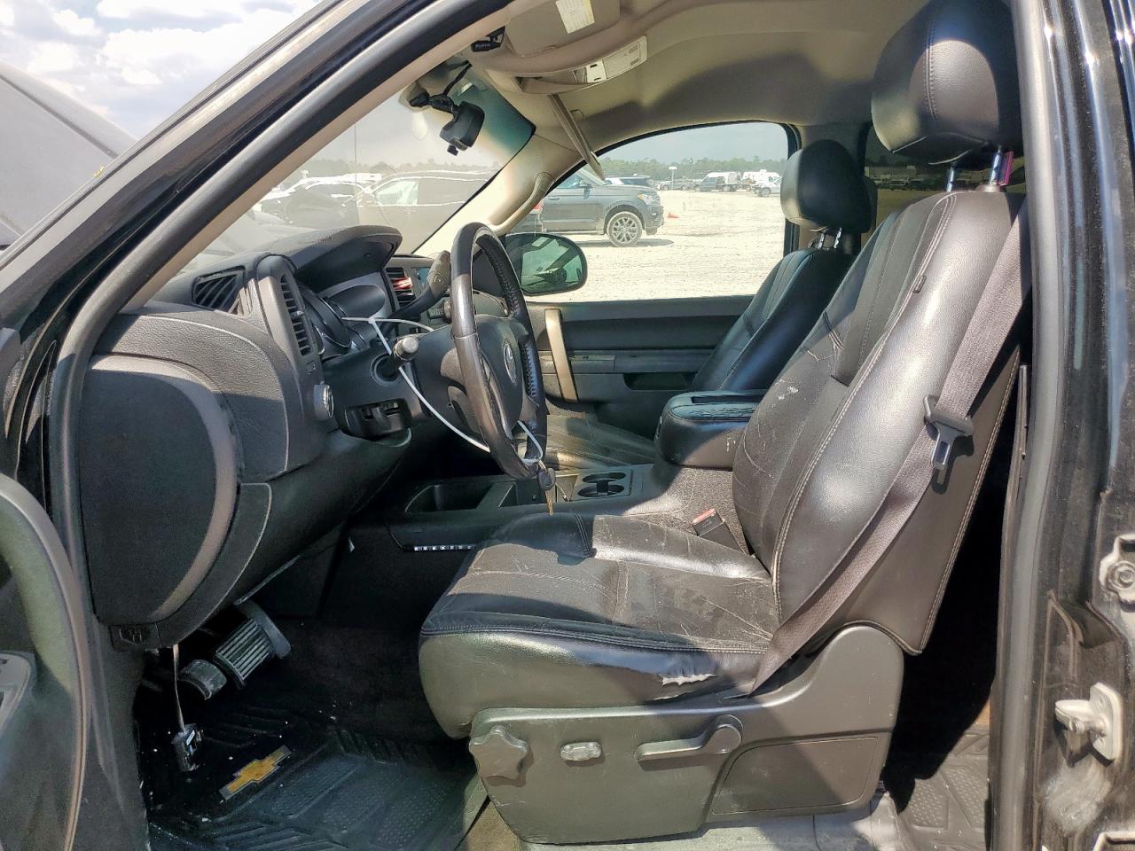 2010 Chevrolet Silverado C1500 Lt VIN: 3GCRCSE03AG268038 Lot: 84934285