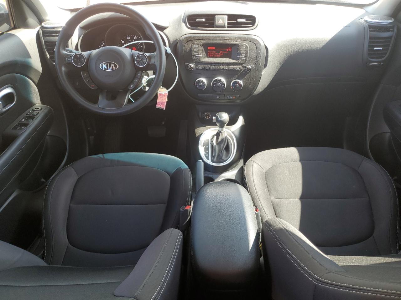 2016 Kia Soul VIN: KNDJN2A22G7370806 Lot: 84943775