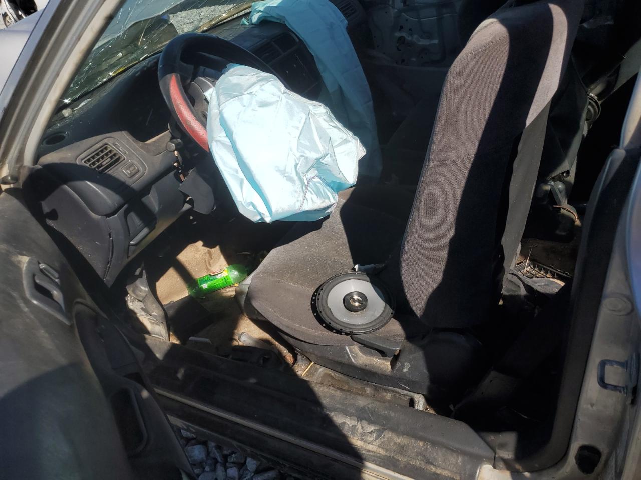 1999 Honda Civic Dx VIN: 1HGEJ6121XL011525 Lot: 82189525