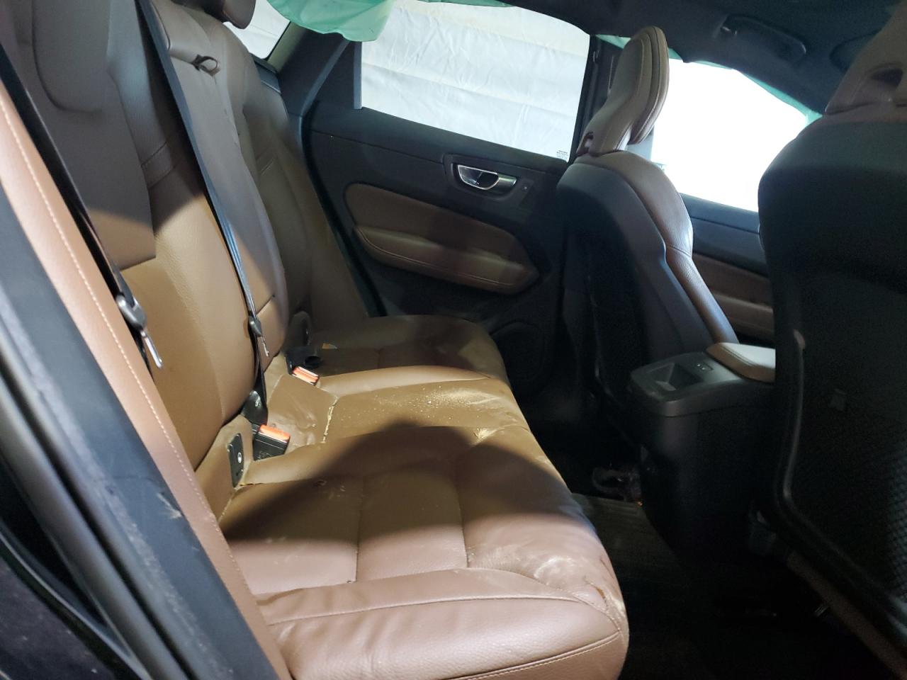 2022 Volvo Xc60 B5 Momentum VIN: YV4L12RK2N1015382 Lot: 86687725