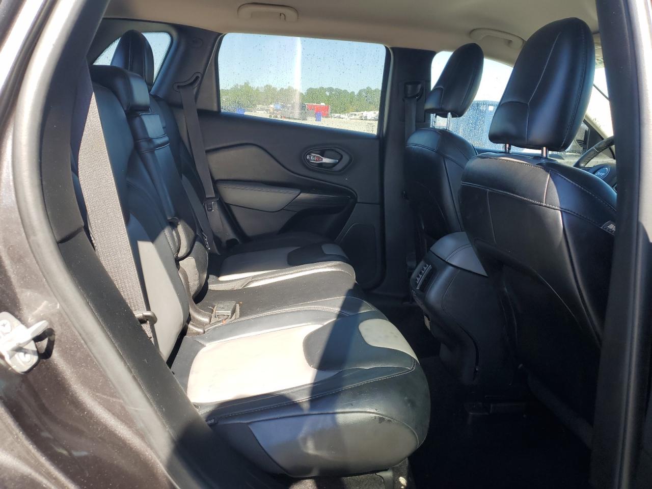 2014 Jeep Cherokee Limited VIN: 1C4PJMDS5EW210967 Lot: 90636255