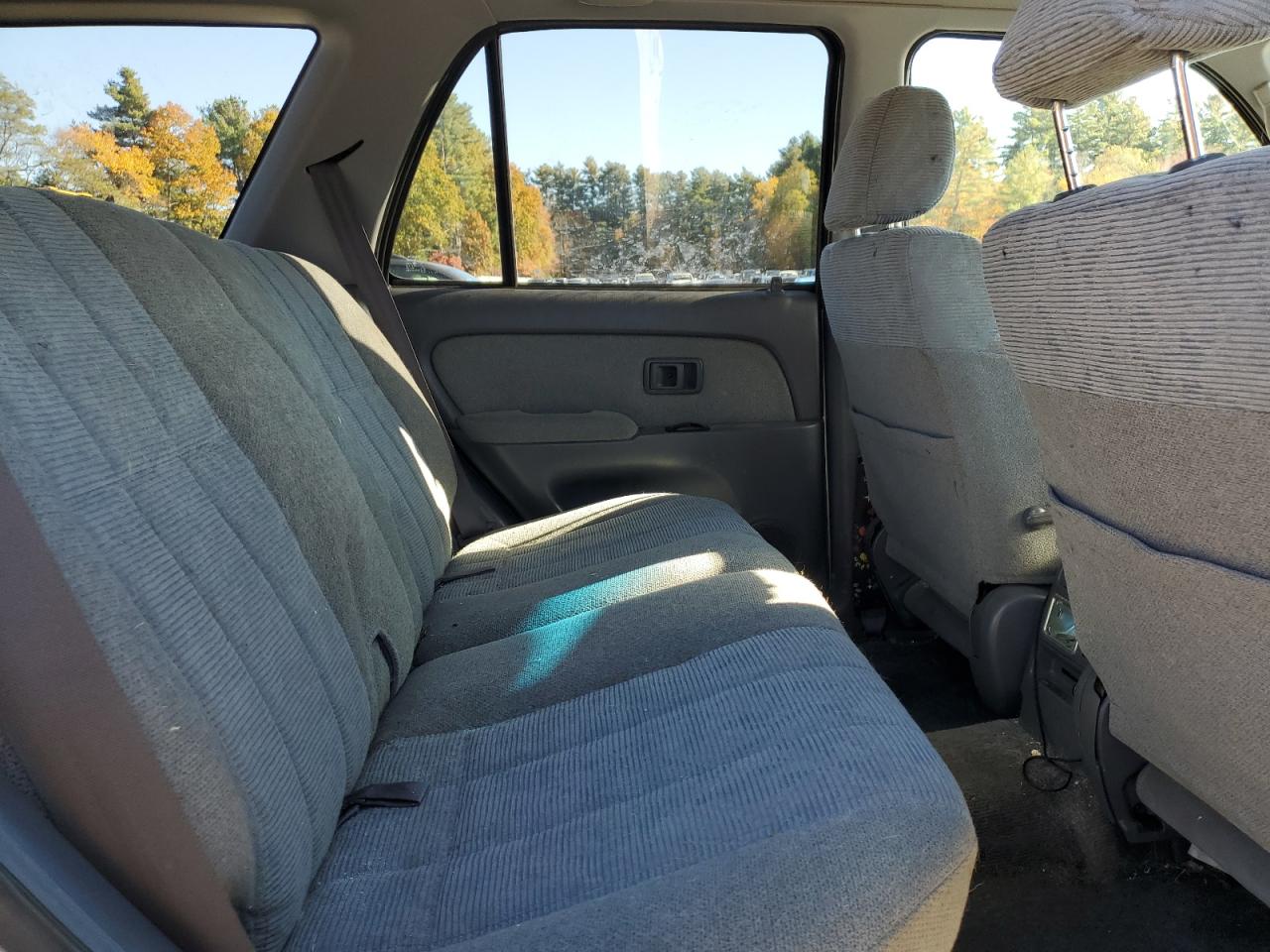 1999 Toyota 4Runner Sr5 VIN: JT3HN86R0X0223985 Lot: 87356555